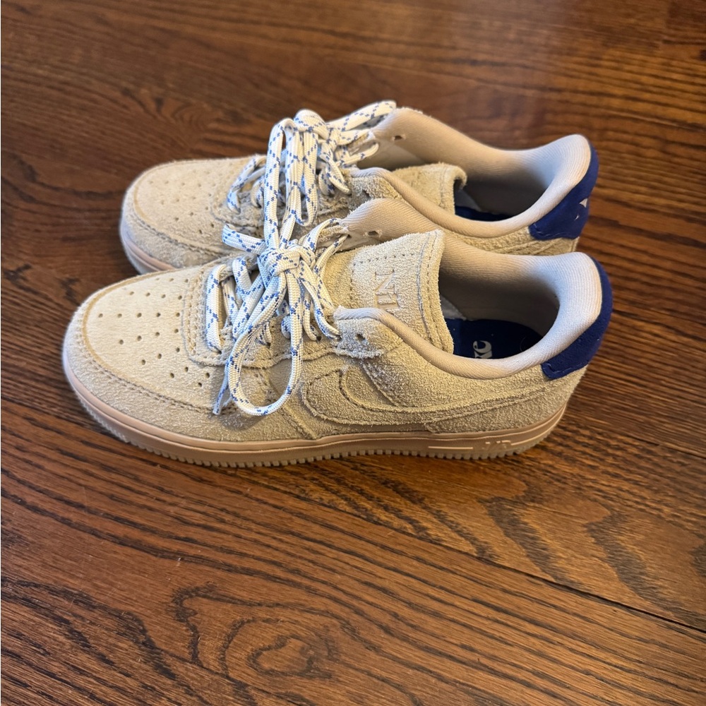 Nike Air Force 1 Low '07 LX Size 5.5 Grain Deep Royal Blue
